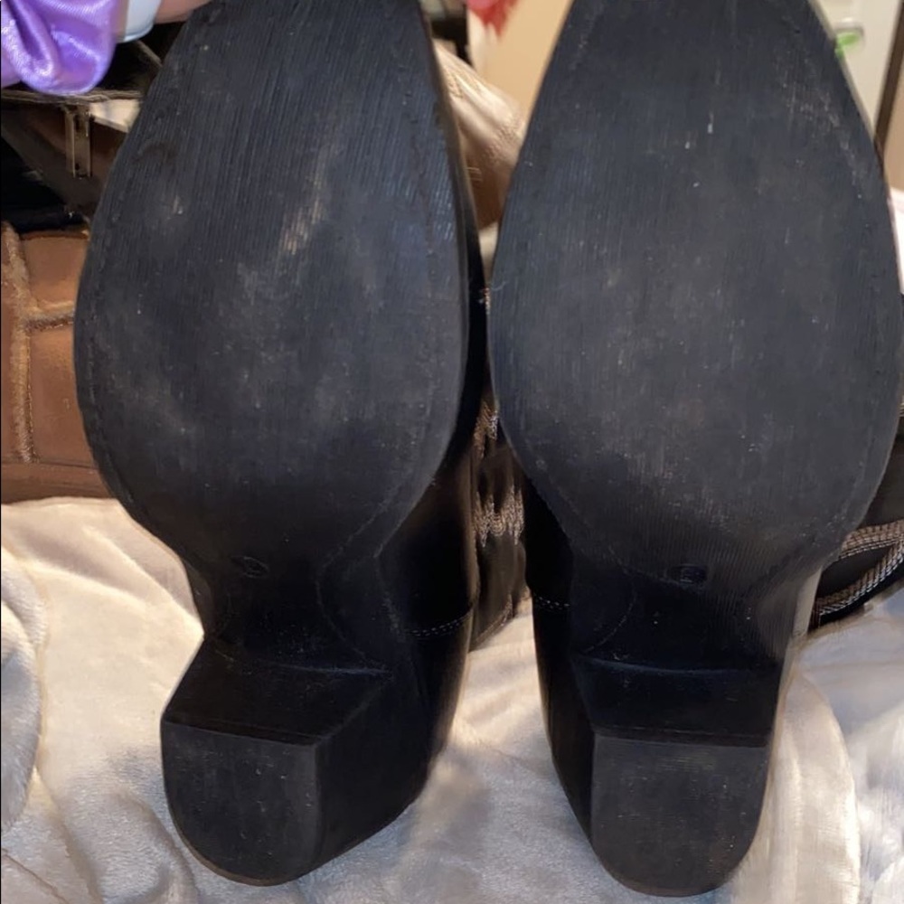 boots - Picture 4 of 4